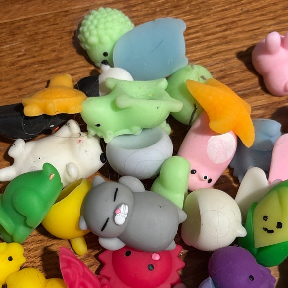 Colorful Squishy Toy Set - Picture 4 of 6